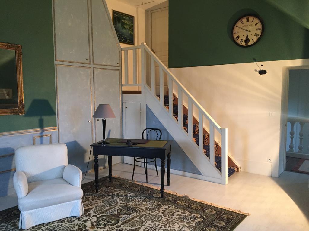 상리스 Le Castel Ecossais B&B 외부 사진
